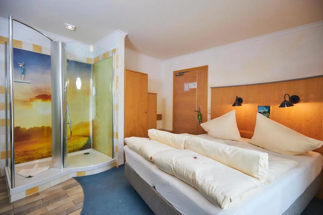 ***  Flair Hotel Zum Schwarzen Reiter Horgau Γερμανία