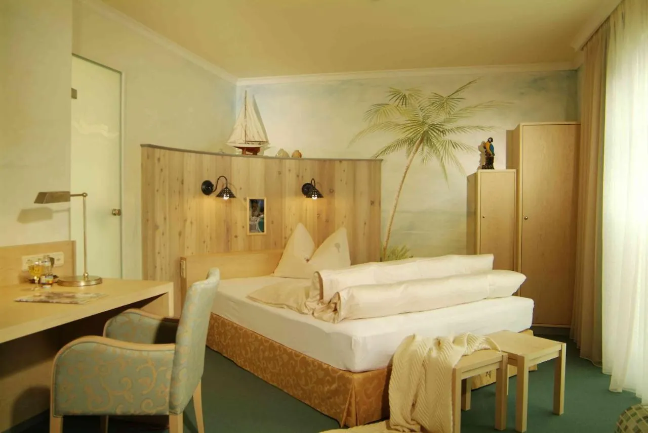 Flair Hotel Zum Schwarzen Reiter Horgau 3*,