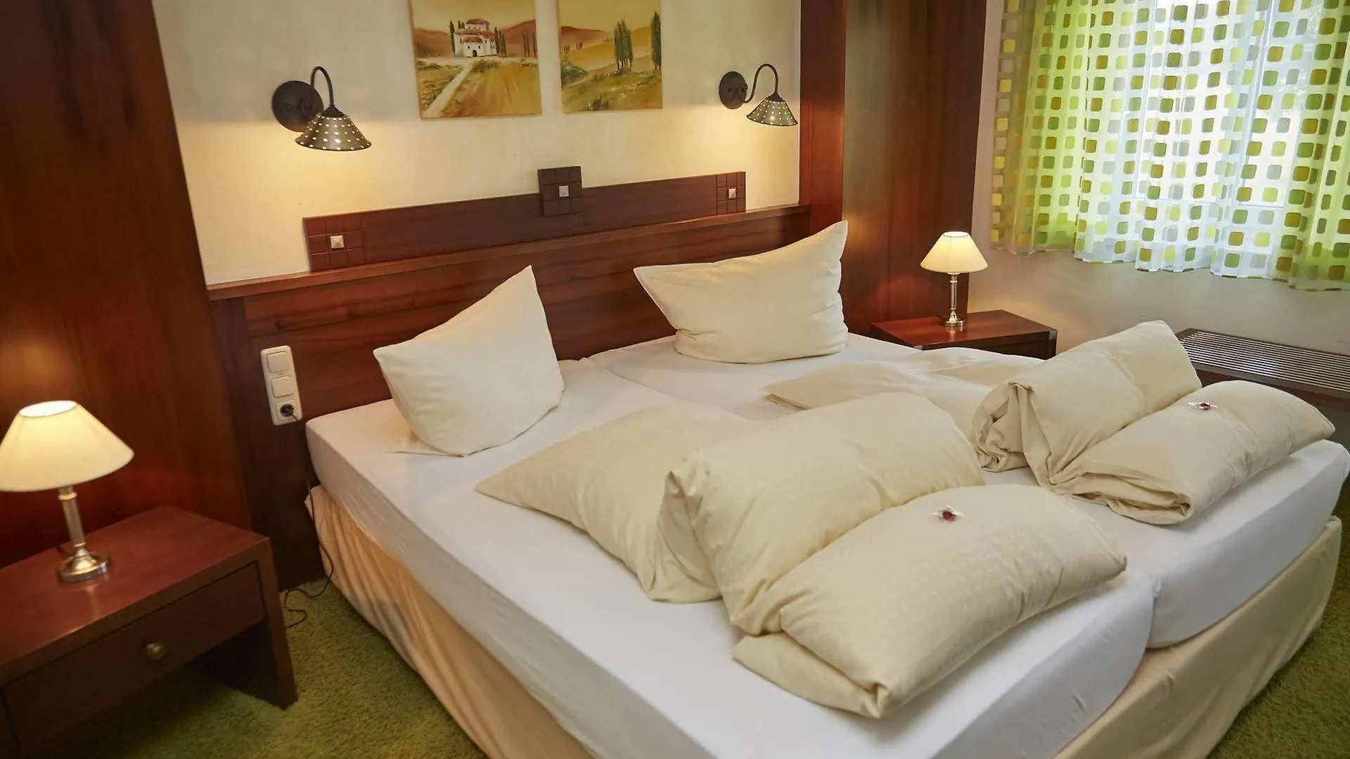 Flair Hotel Zum Schwarzen Reiter Horgau 3*,  Γερμανία